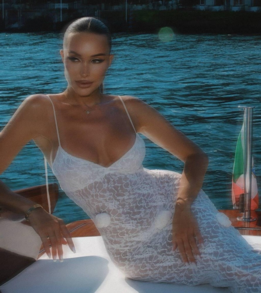 Индивидуалка Амелия фото № 2 в городе Луга