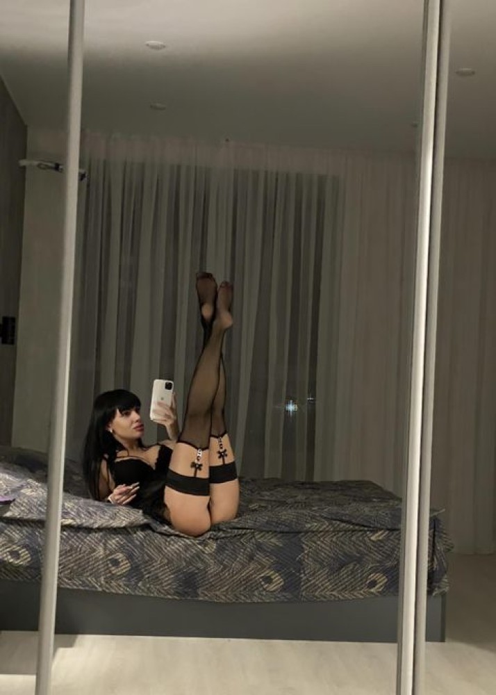 Индивидуалка Кристина фото № 2 в городе Луга