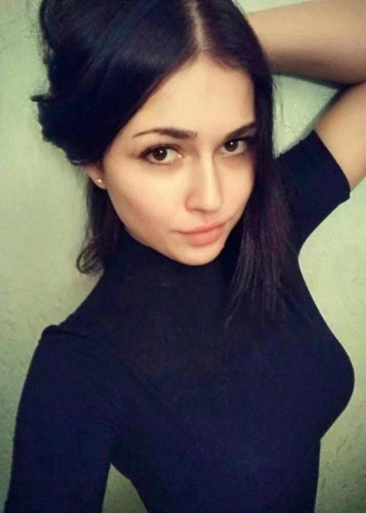 Индивидуалка Ксюша главное фото в городе Луга 