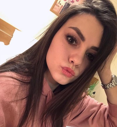 Ника, Г. Луга