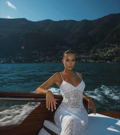 Амелия, Г. Луга